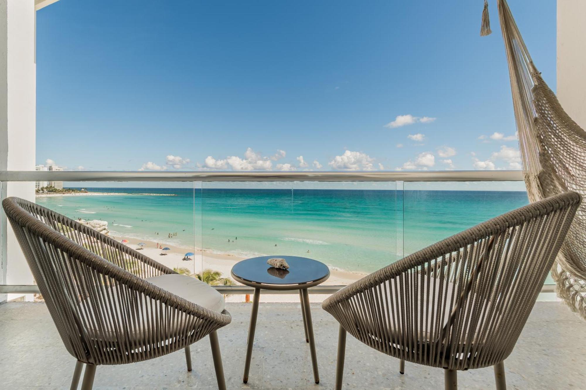 *Turquoise Escape- Beachfront Studio By Casa Paraiso* Cancun Ngoại thất bức ảnh